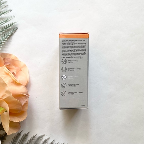 ARTISTRY Skincare Artistry Skin Nutrition Vitamin C Ha3 Daily Serum